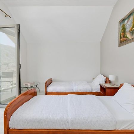 Apartment Mrsulja コトル エクステリア 写真
