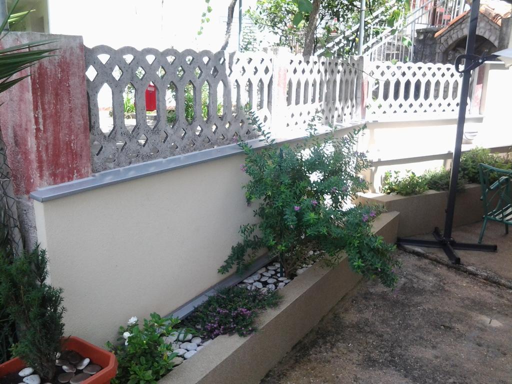 Apartment Mrsulja コトル 部屋 写真